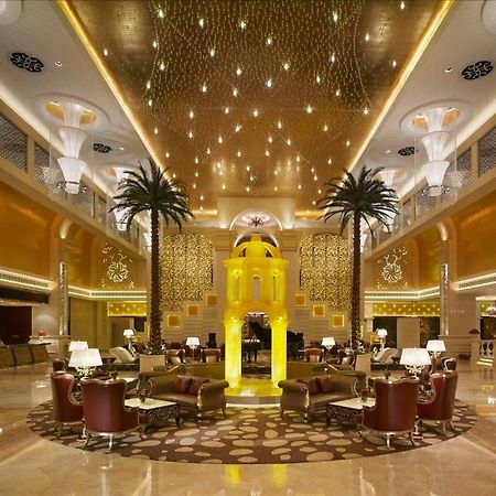 Sovereign Hotel Джандзян Екстериор снимка