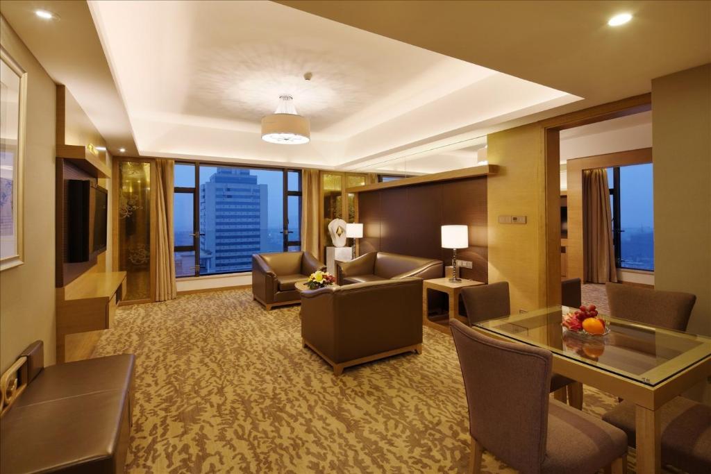 Sovereign Hotel Джандзян Стая снимка