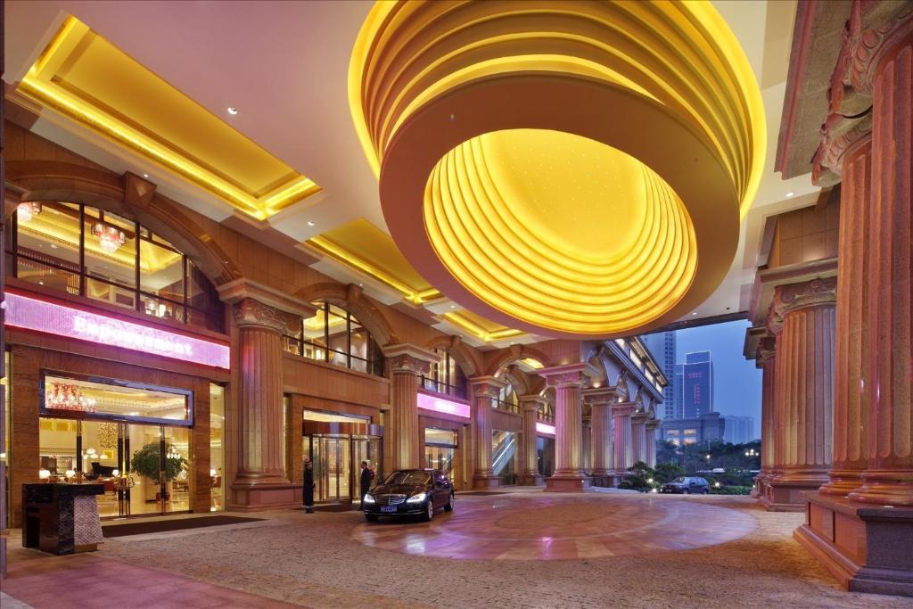 Sovereign Hotel Джандзян Екстериор снимка