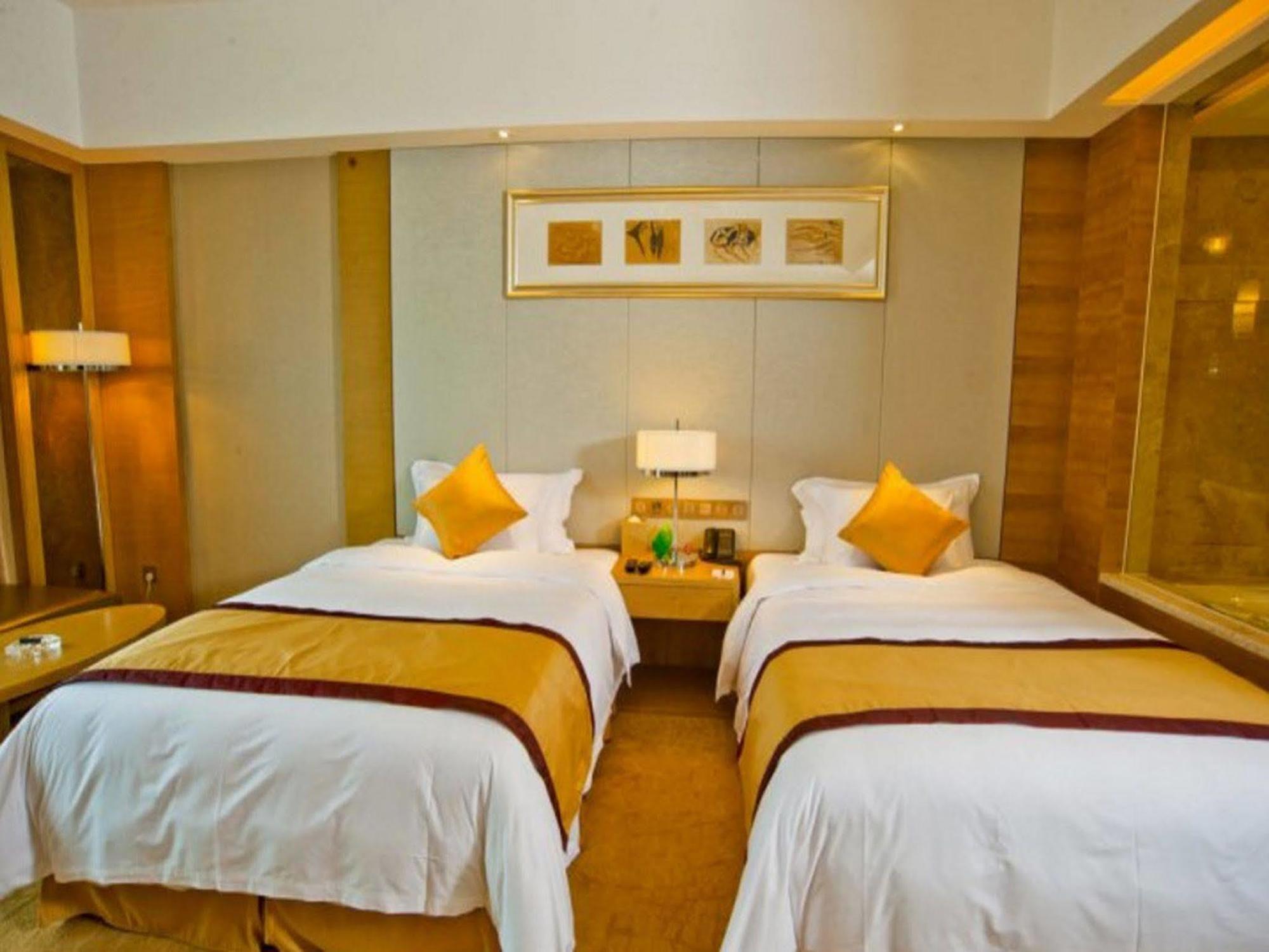Sovereign Hotel Джандзян Екстериор снимка